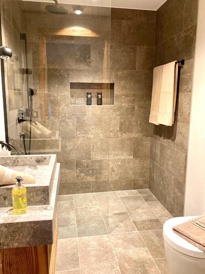 קיצביהל Hahnenkamm Suite Ski-In Ski-Out Direkt An Der Hahnenkammbahn מראה חיצוני תמונה